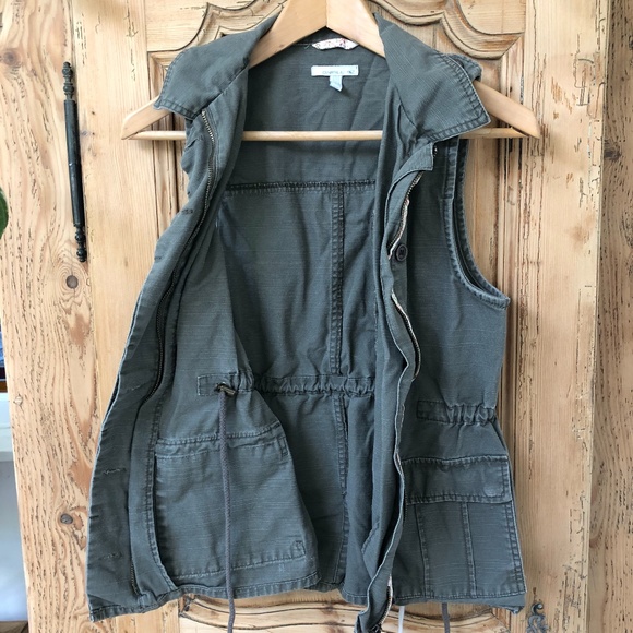 ARMY GREEN VEST - Picture 4 of 5